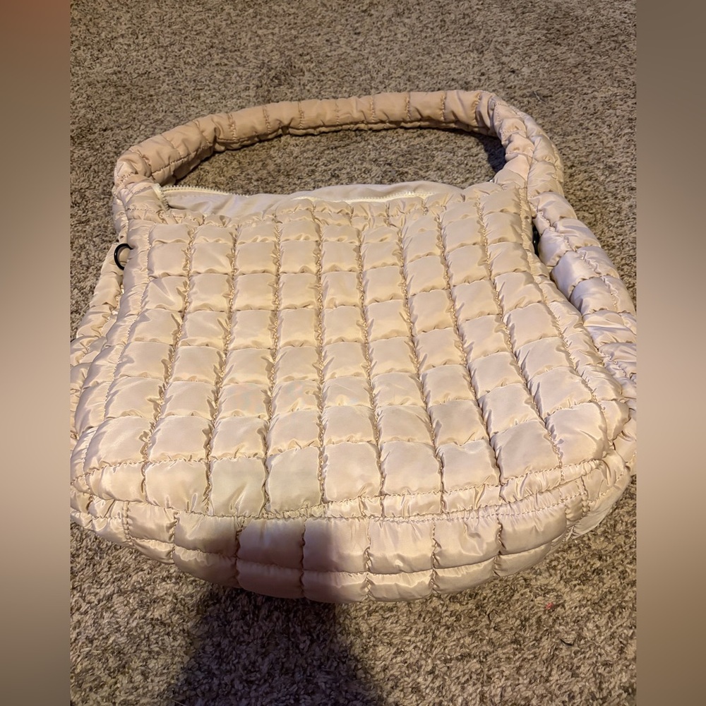 Street Level Carryall Bag